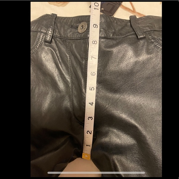 Danier leather pants - Picture 7 of 7